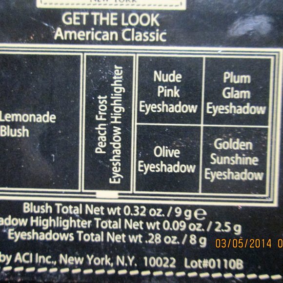 💋💕READY TO WEAR NEW YORK American Classic Eyeshadow Palette - Picture 3 of 3